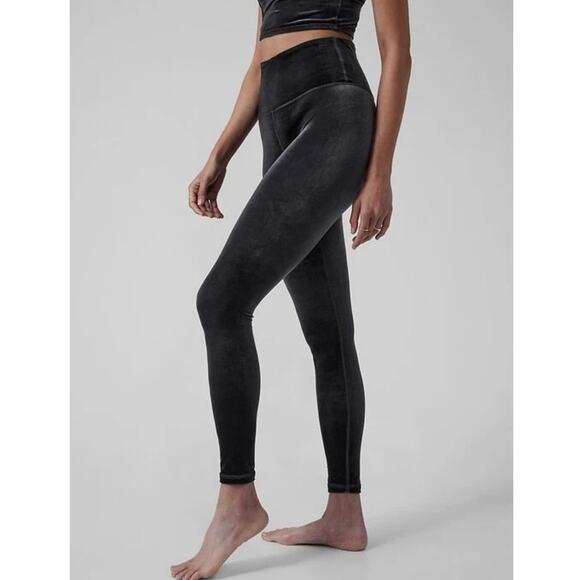 ATHLETA Elation Velvet Tight - Black - Women’s Small - Picture 1 of 9